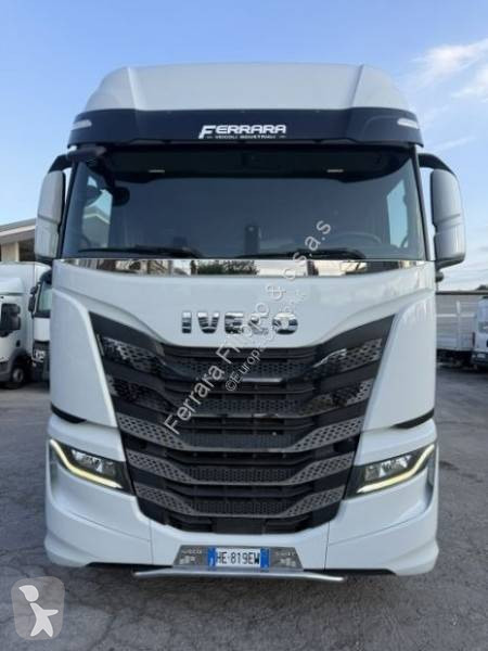 Cap tractor Iveco 510