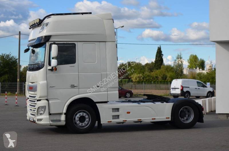 Cap tractor DAF 480