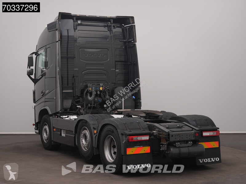 Tractor Volvo 500 6X2 Lift+Lenkachse 70% Tyres