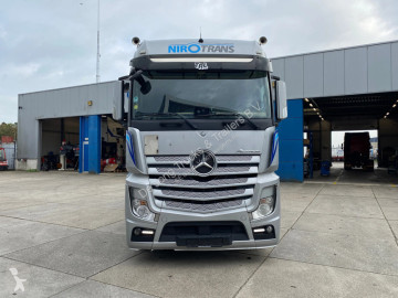 Tratores Mercedes