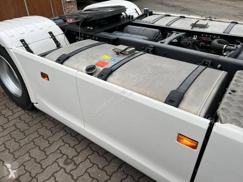 Traktor Scania 450