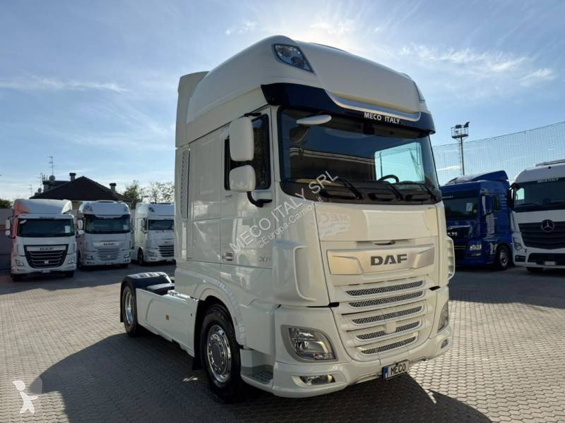 Тягач DAF 530