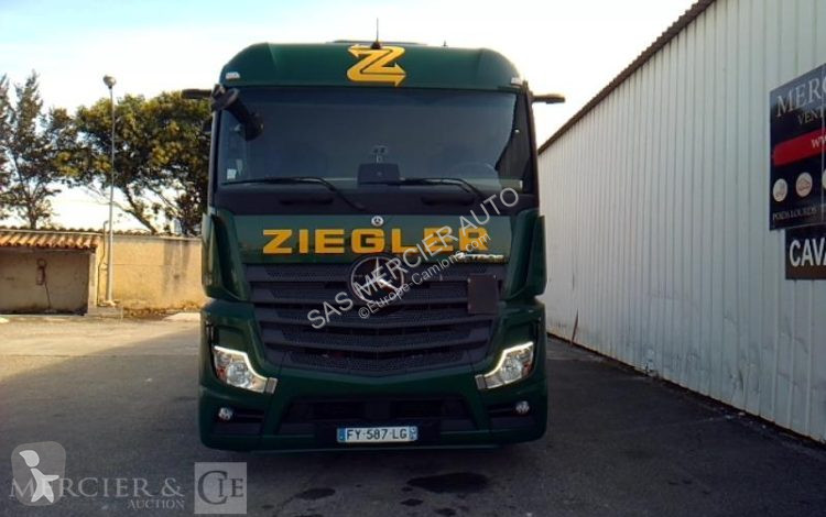 Tracteur Mercedes