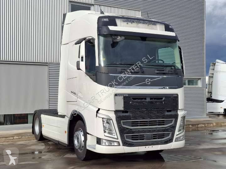 Tratores Volvo 500