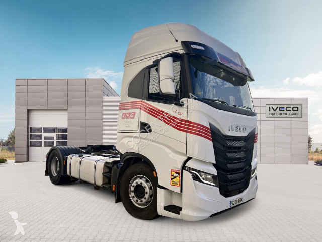 Тягач Iveco AS440S53T/P