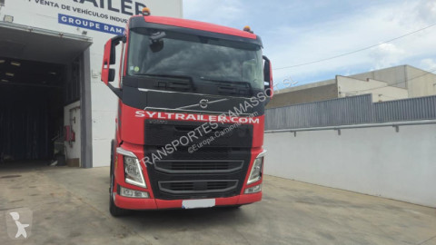 Ciągnik siodłowy Volvo F6 460 FH
