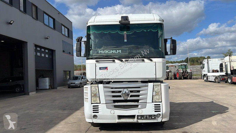 Тягач Renault MAGNUM 460 DXI (AIRCO / BONNE ETAT)