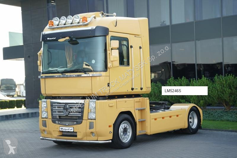 Тягач Renault MAGNUM 520