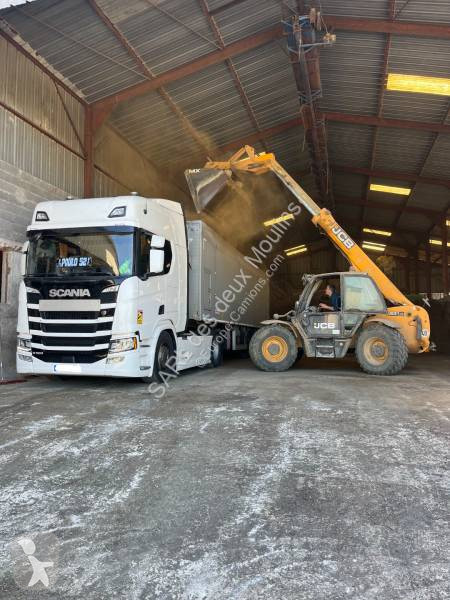 Traktor Scania 500