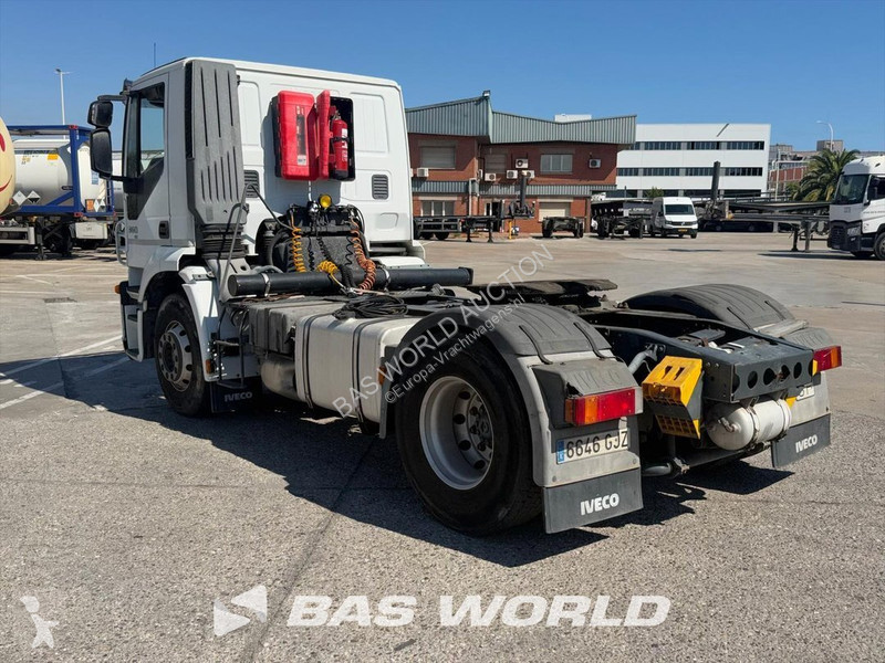 Traktor Iveco 360