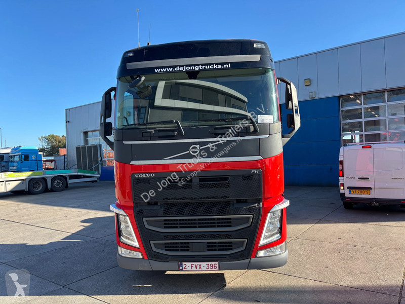 Traktor Volvo 13420 Globetrotter / 331.938 km!
