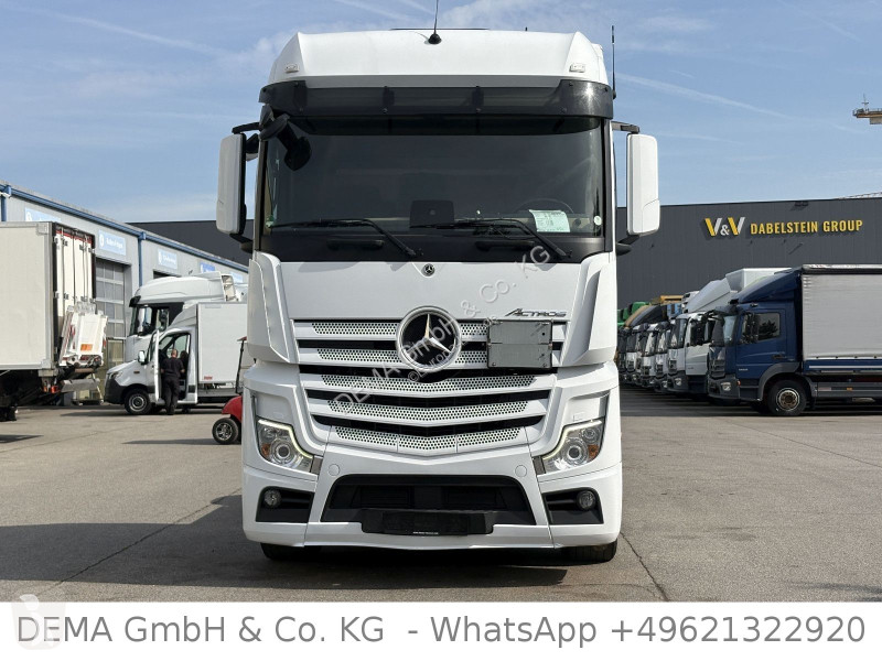 Cabeza tractora Mercedes...