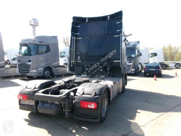 Cabeza tractora DAF
