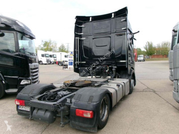 Cabeza tractora DAF