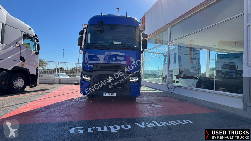 Cabeza tractora Renault