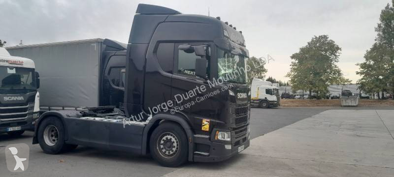 جرار Scania 410