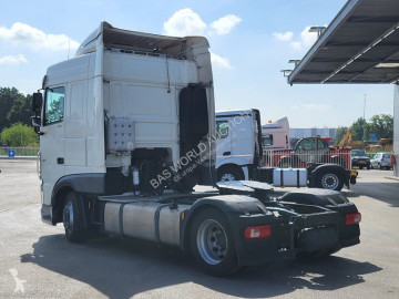 Cabeza tractora DAF