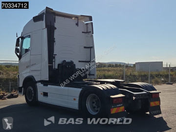 Cabeza tractora Volvo