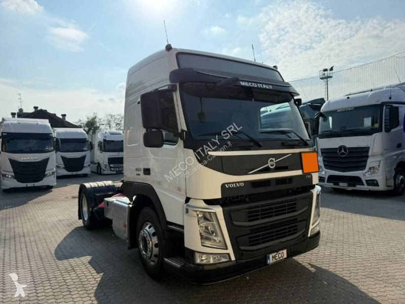 Cabeza tractora Volvo