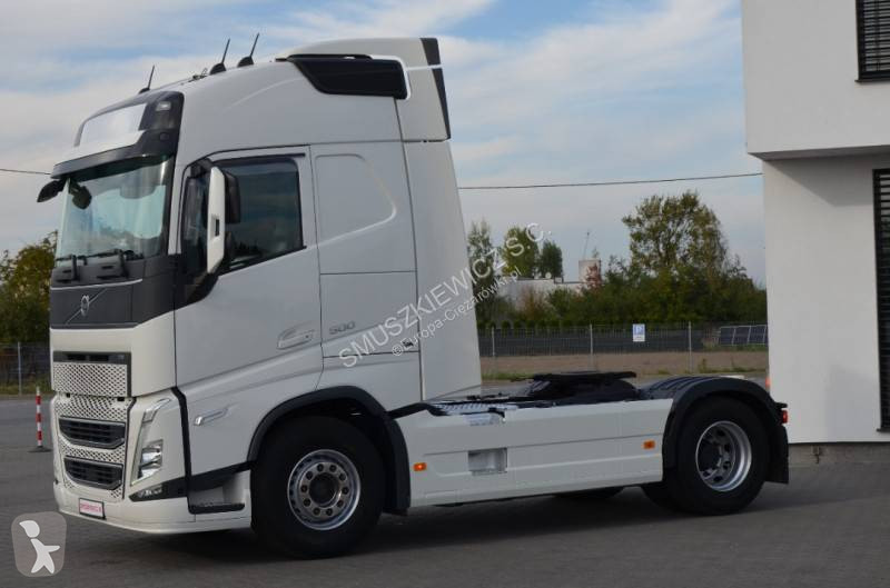 Cabeza tractora Volvo 500 Globetrotter