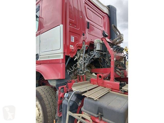 Cabeza tractora Mercedes 2051 AS