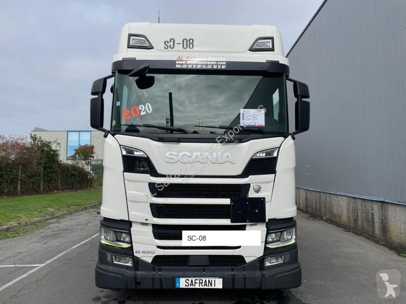 جرار Scania