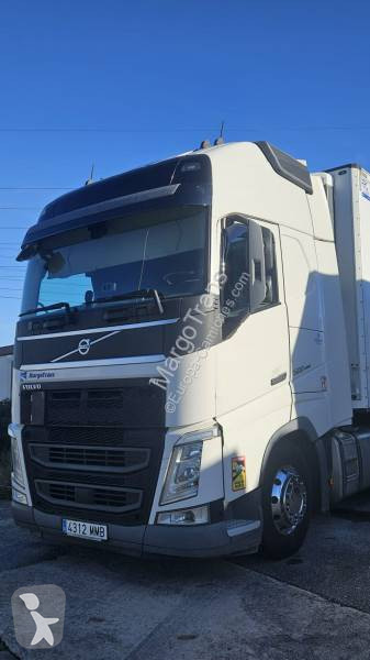 Traktor Volvo 500