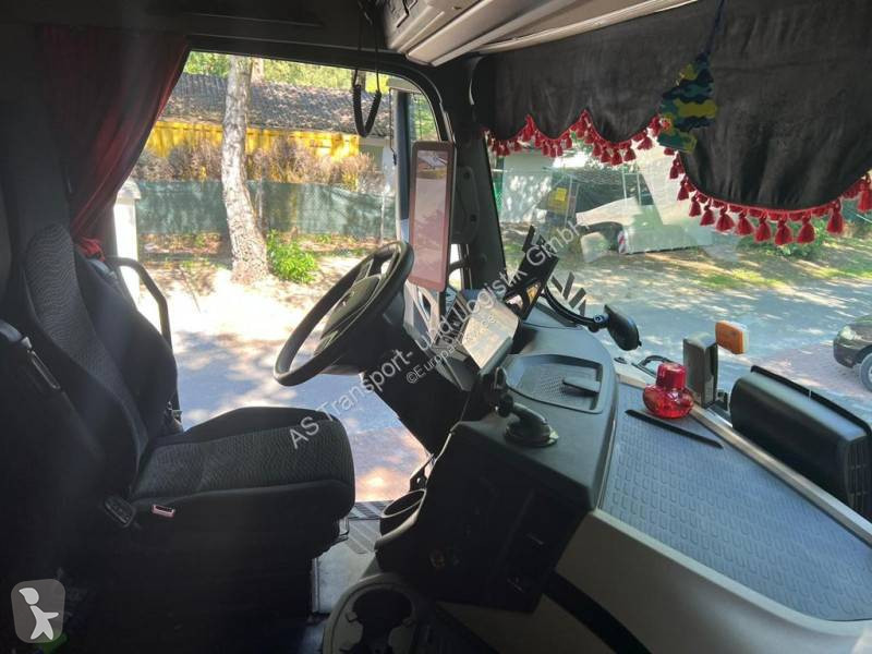 Tratores Mercedes 1845 LS
