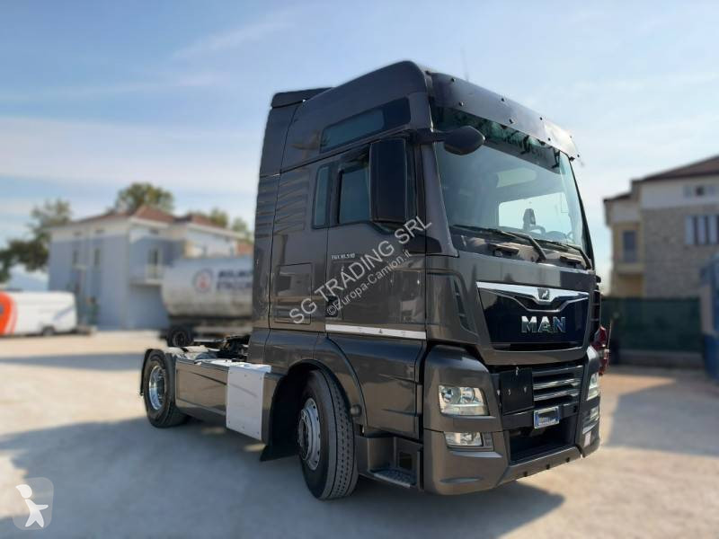 Traktor MAN 18.510