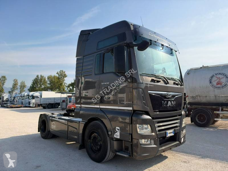 Traktor MAN 18.510