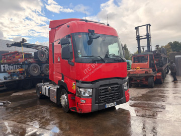 Cap tractor Renault