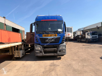 Cap tractor MAN