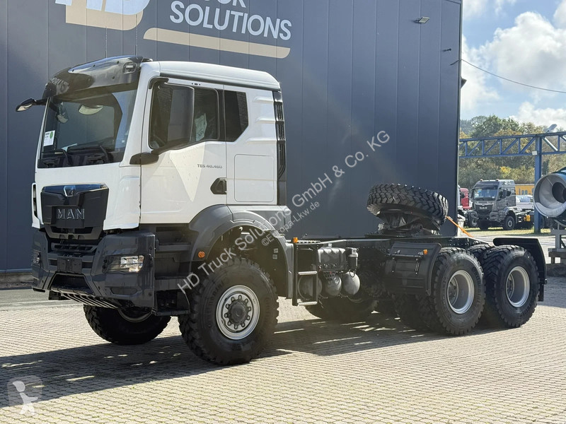 Влекач MAN 40.480 MAN  40.480 6x6 BB SA –...