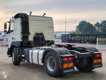 Влекач Volvo FMX 460