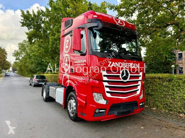 Влекач Mercedes 1845 Big Space/Standklima/Euro6