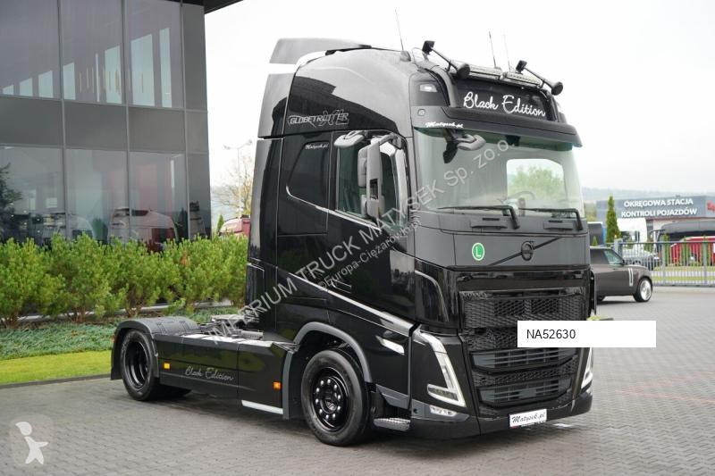 Влекач Volvo FH 500 / XXL / RETARDER / LOWDECK...