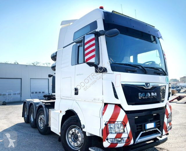 MAN LE tractor unit