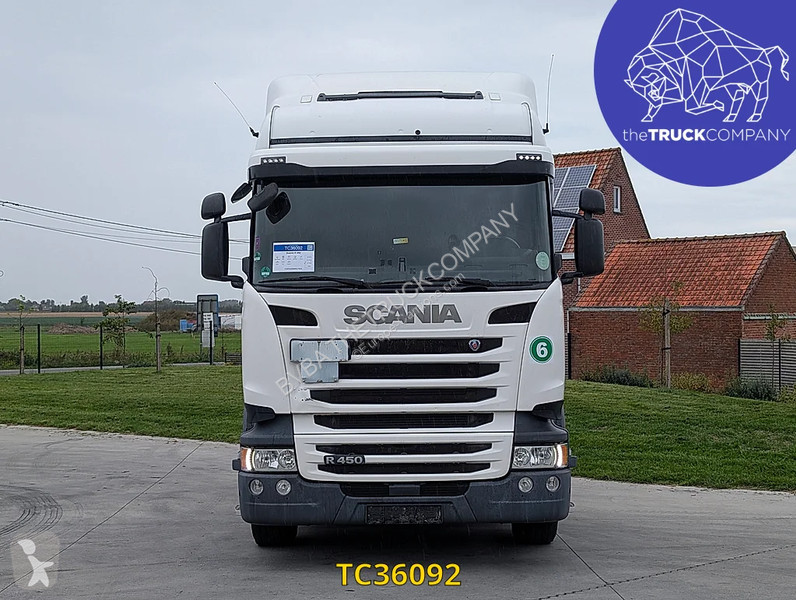 جرار Scania