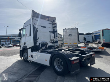 Тягач Renault T-Series