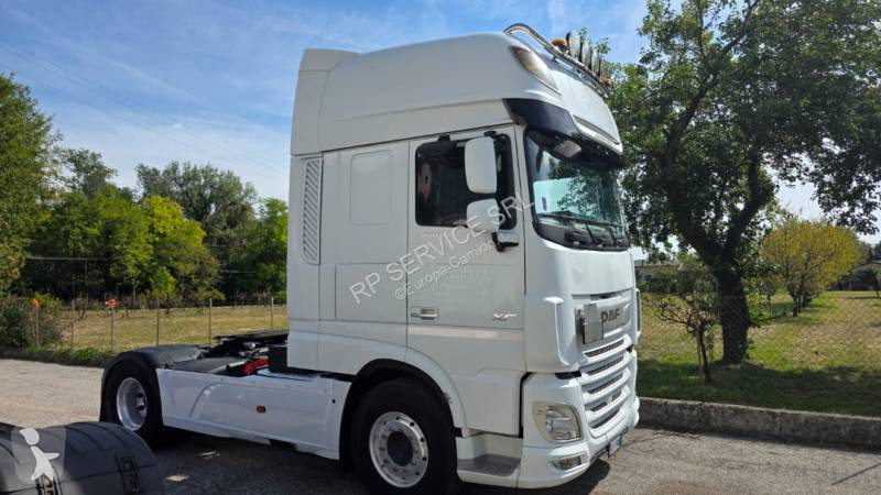 Cap tractor DAF 480 FT