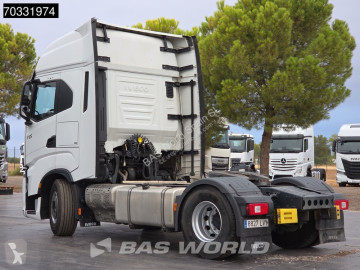Tracteur produits dangereux / adr Iveco