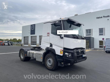 Влекач Renault