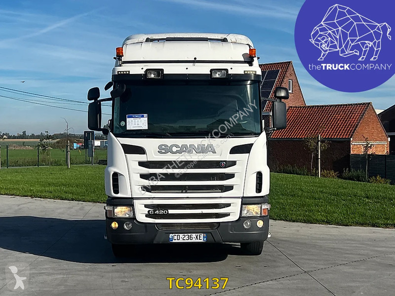Scania 420 tractor unit