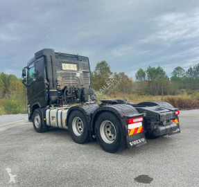 Cap tractor Volvo