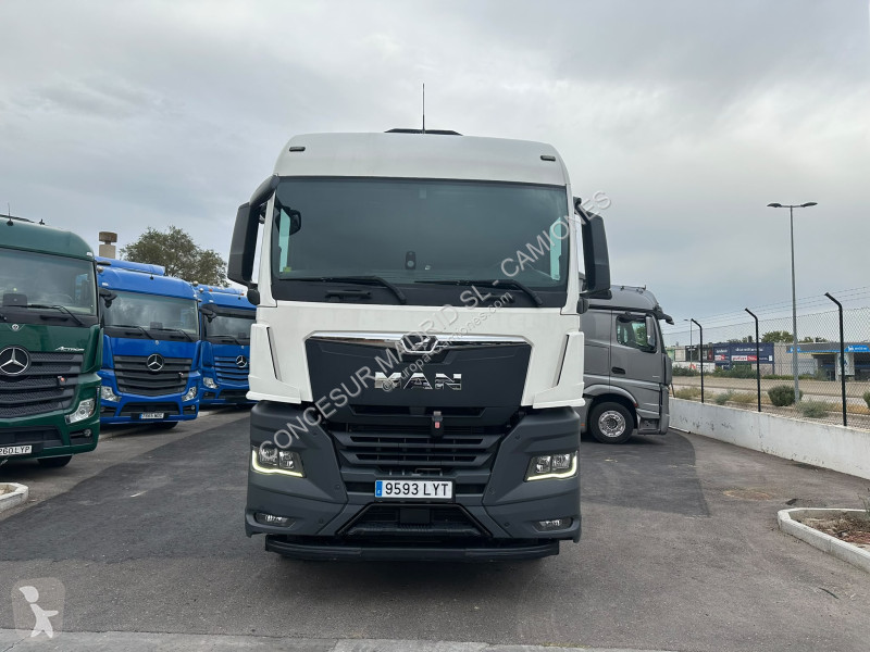 MAN  tractor unit