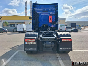 Tracteur Renault