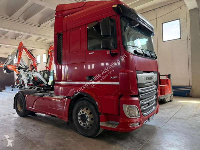Trekker DAF 480