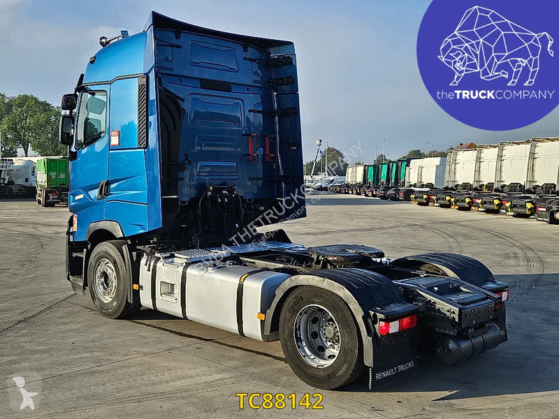 Renault T 520 tractor unit