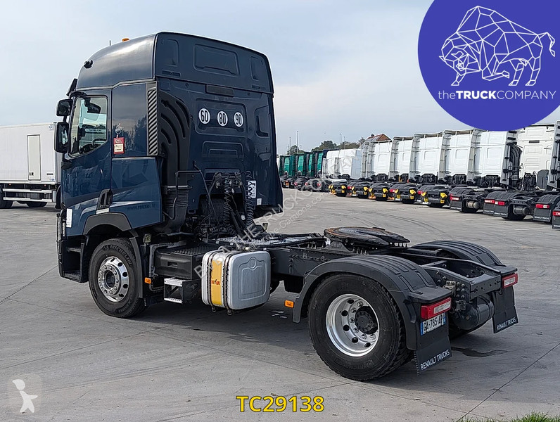 Renault C 440 tractor unit