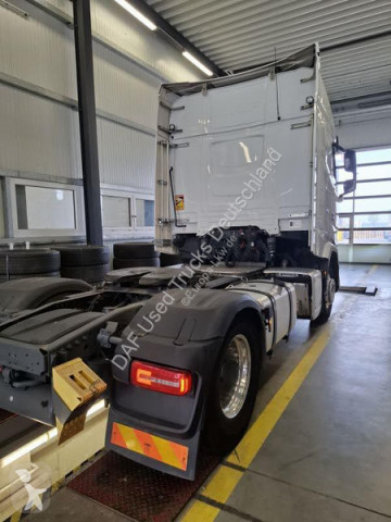 DAF tractor unit